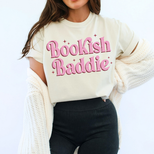 Bookish Baddie Graphic Tee